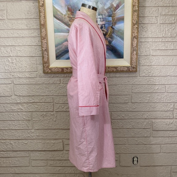 Austin Manor Vintage Men’s SeerSucker Lounging Robe - Picture 2 of 13